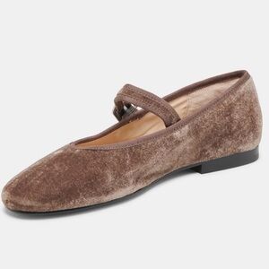 Dolce Vita Roslyn Ballet Flats